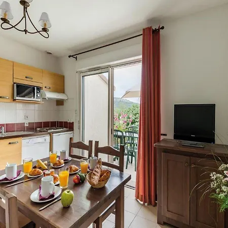 Lovely Duplex With Scenic Terrace בית נופש *